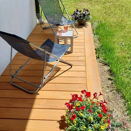 Spacieux Avec Wi-fi Et Parking, Animaux Admis Chalet *